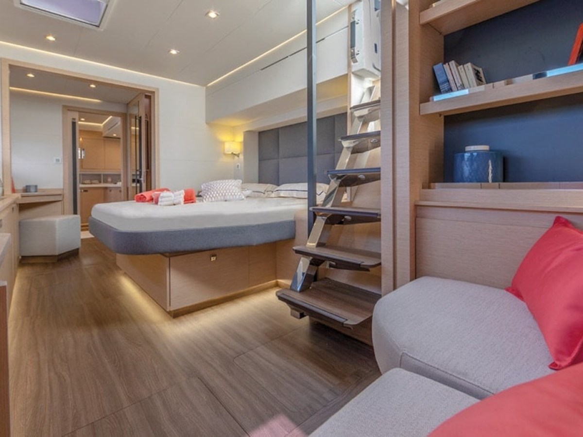 a view of a living room